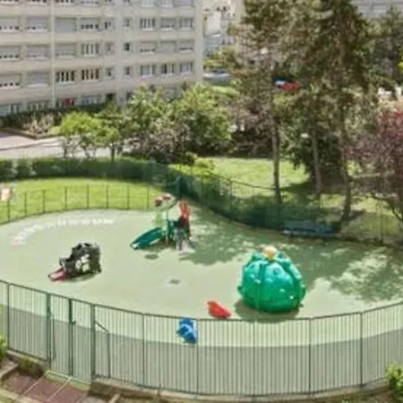 Functional And Bright - Near Pere Lachaise 아파트 *
