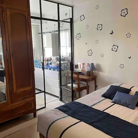 Functional And Bright - Near Pere Lachaise 아파트 *